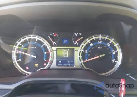 2018 Toyota 4Runner Limited z USA, uszkodzony, nr VIN JTEZU5JR8J5182469